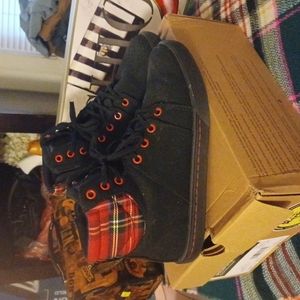 Doc Maarten Canvas Boot